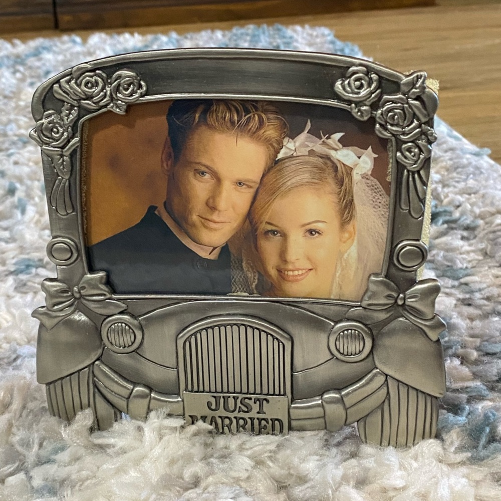 Just Married Wedding Photo Frame